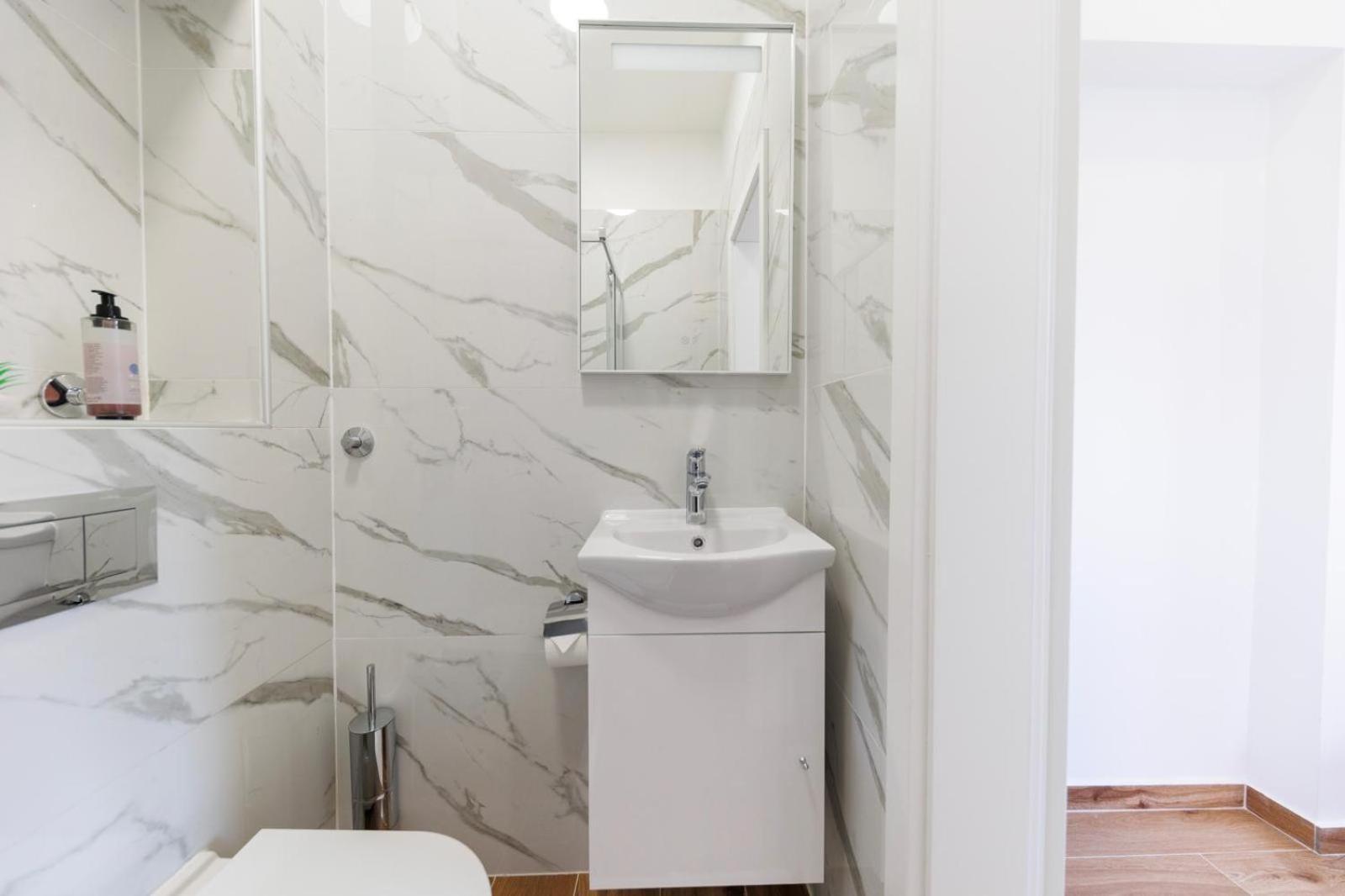 Premium Rooms Prince Zadar Exterior photo